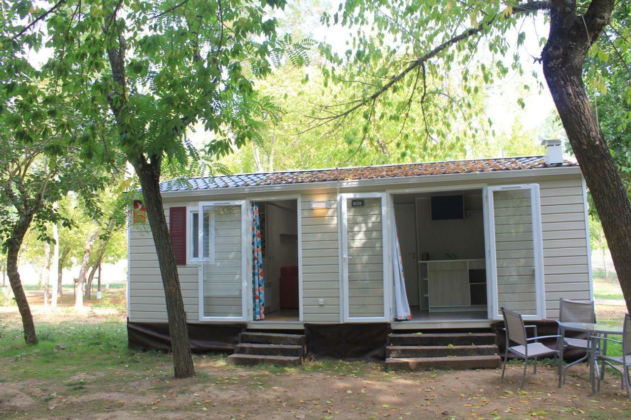 Camping La Fundicion Cazalla de la Sierra Buitenkant foto